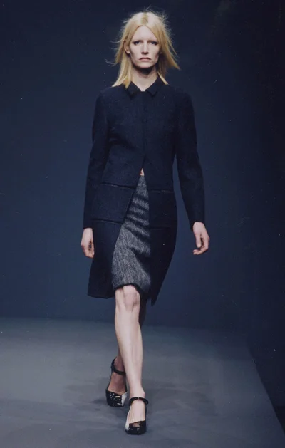 Look 16